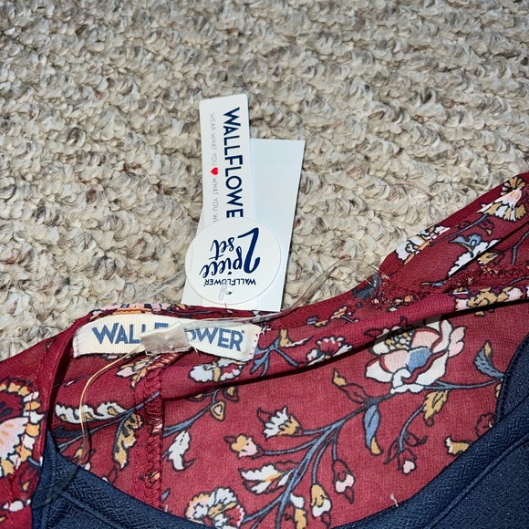 XS 2-Piece Dress Set - Picture 3 of 4